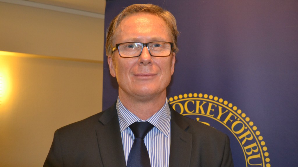 Boustedt slår tillbaka