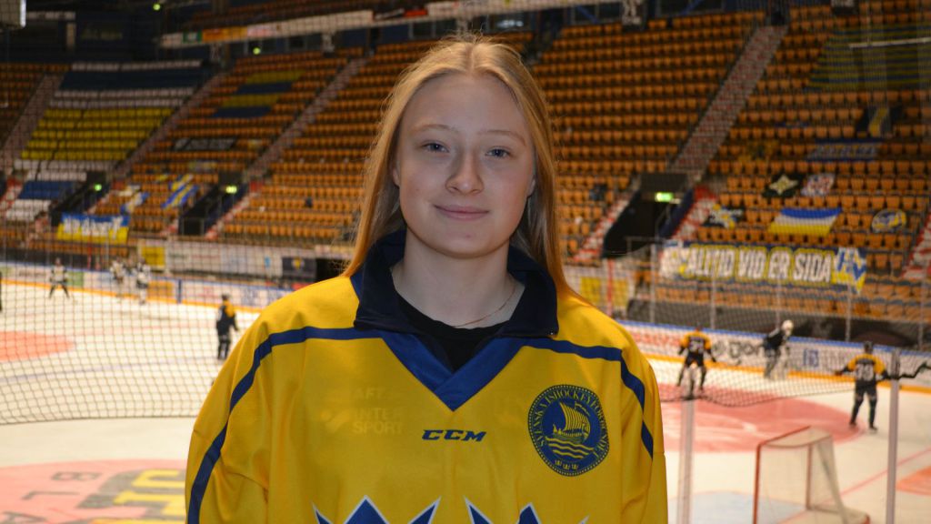 Jattetalangen Som Inte Valt Sport Vill Satsa Pa Bada Hockeysverige