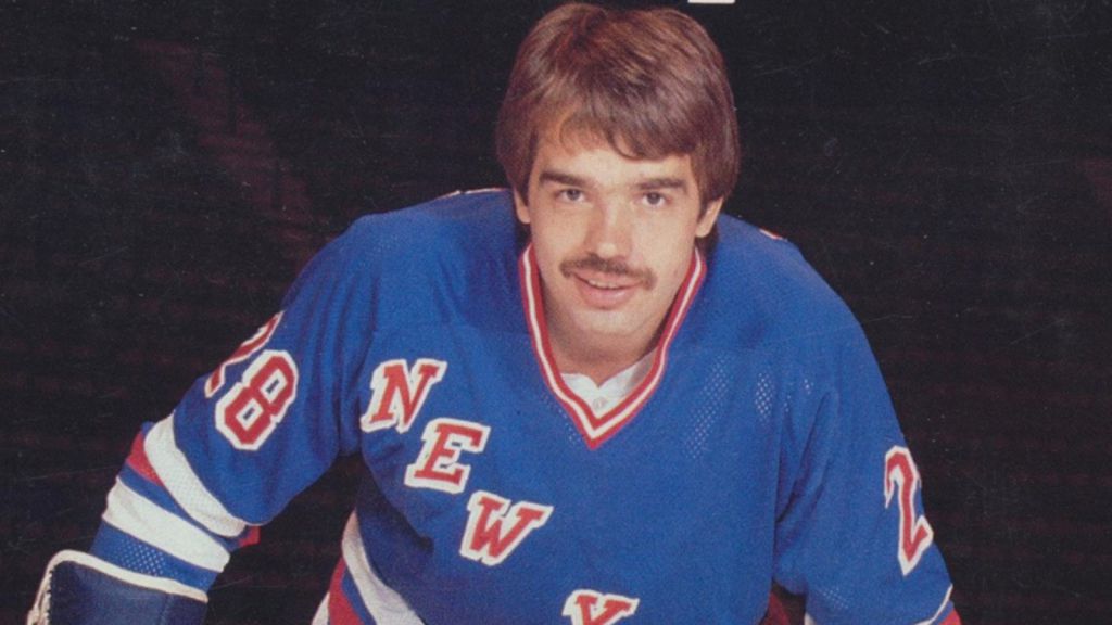 Mikko Leinonen i Rangers-tröjan.