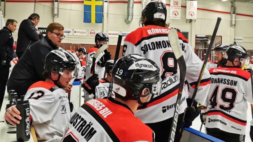 Eric Karlsson under säsongen i Karlskrona.